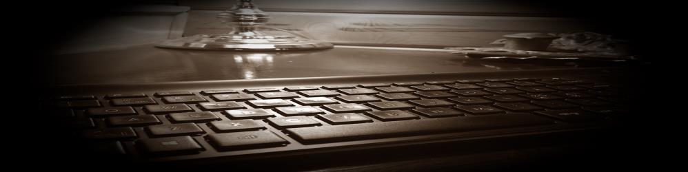 Freelance redaktrer kan lse mange opgaver fra deres tastatur (billedet) derhjemme